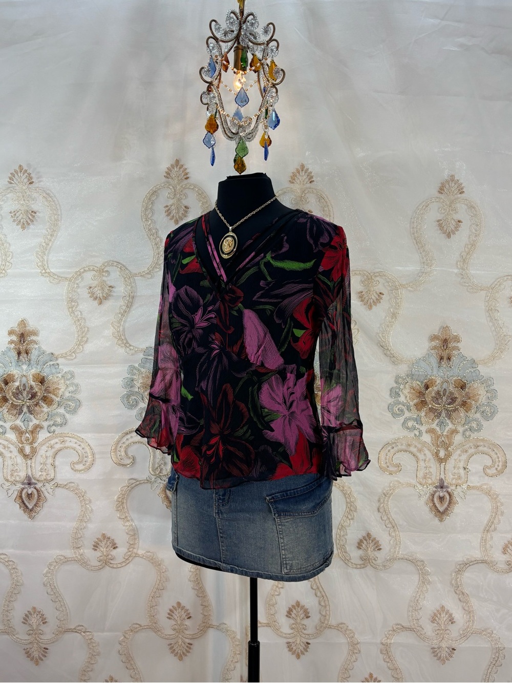 ✨Vintage Y2K Bohemian Silk Floral Ruffled Sleeve Blouse✨